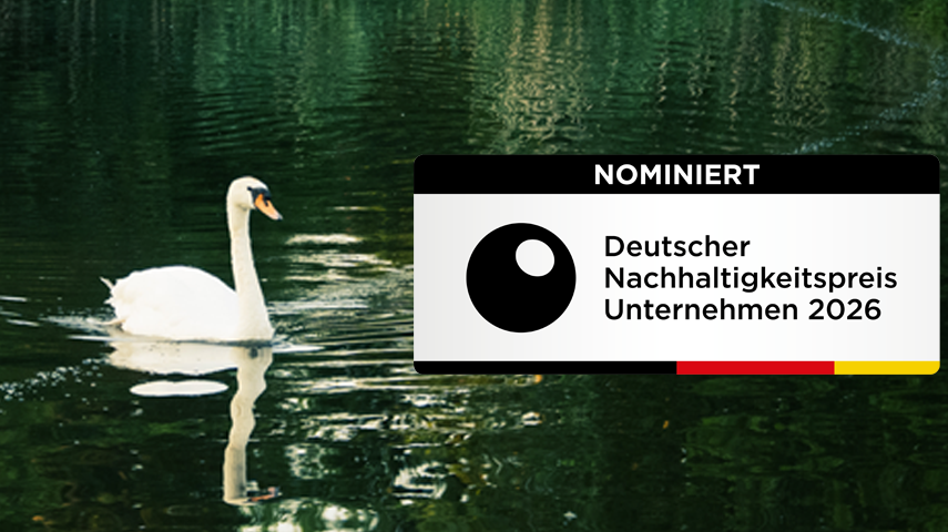 Schwan auf See - mit Siegel des Deutschen Nachhaltigkeitspreis