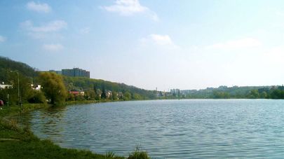 Kyjský Teich Stausee in Prag