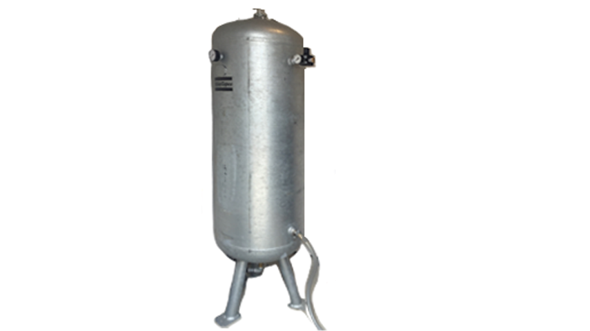 Man sieht den 250 l Druckluftbehälter zur Speicherung der Druckluft und zur Speisung der Belüftung mit dem Drausy® System