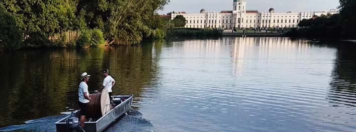 désembouage réussi Drausy bateau château Charlottenburg Berlin étang à carpes